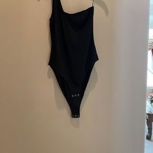 One shoulder bodysuit